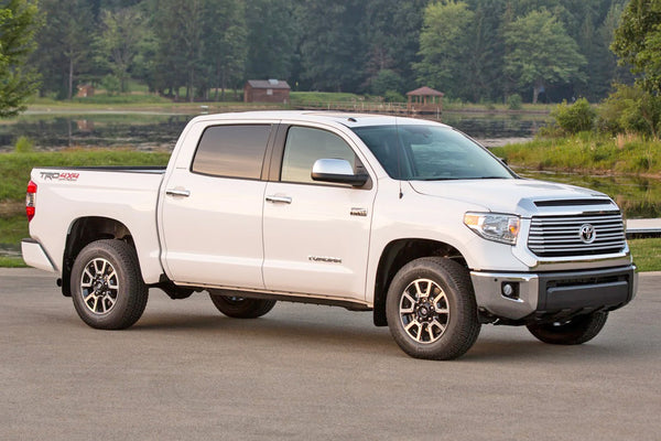 Toyota  Tundra TRD 4x4 with 18 Inch Factory Machined and Black Alloy Wheels