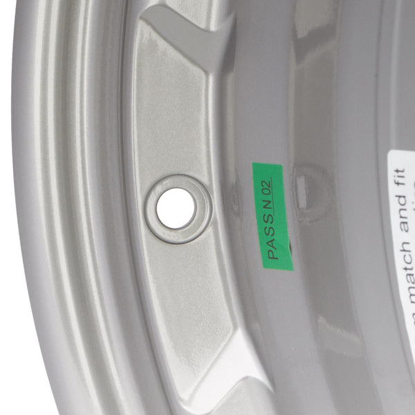 New 18" 2016-2018 BMW 330e Machined and Grey Replacement Alloy Wheel