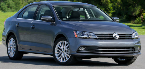 2016 Volkswagen Jetta with 17" Machined and Silver Factory Alloy Wheels