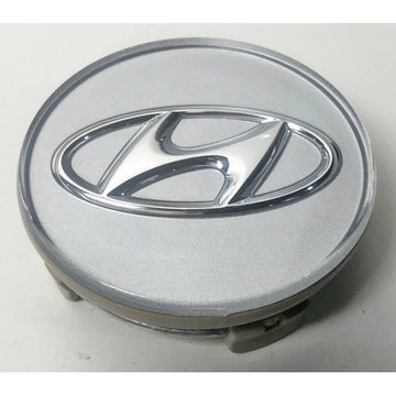 Used Factory OEM 2006-2011 Hyundai Azera Button Center Cap 2 3/8" Diameter - 52960-38300, 52960-3K210, 52960-3K250
