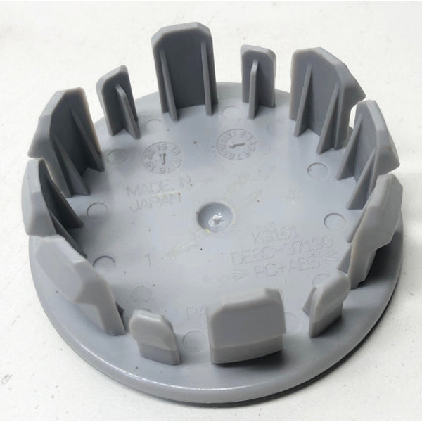 Used Factory OEM 2016 Scion iA Center Cap 2" Diameter Black and Chrome 42603-WB002, DE8C-37190, K3161, 75181 - Factory Wheel Replacement